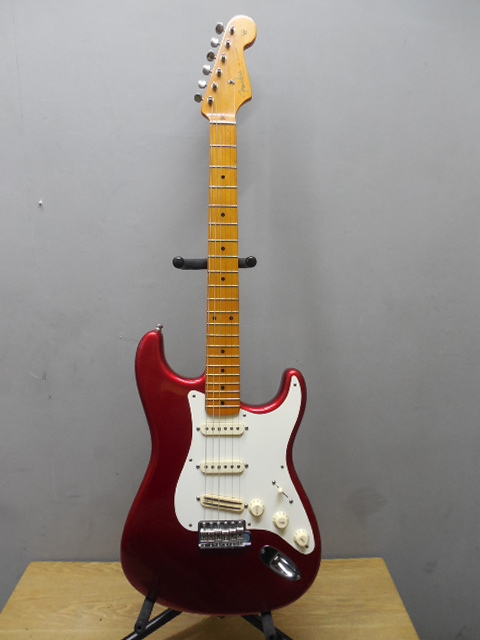 FENDER・フェンダー・USA・ストラトキャスター・Vシリアル・American Vintage 57年 モデル・2011年・キャンディカラー ・ハードケースつき拍卖