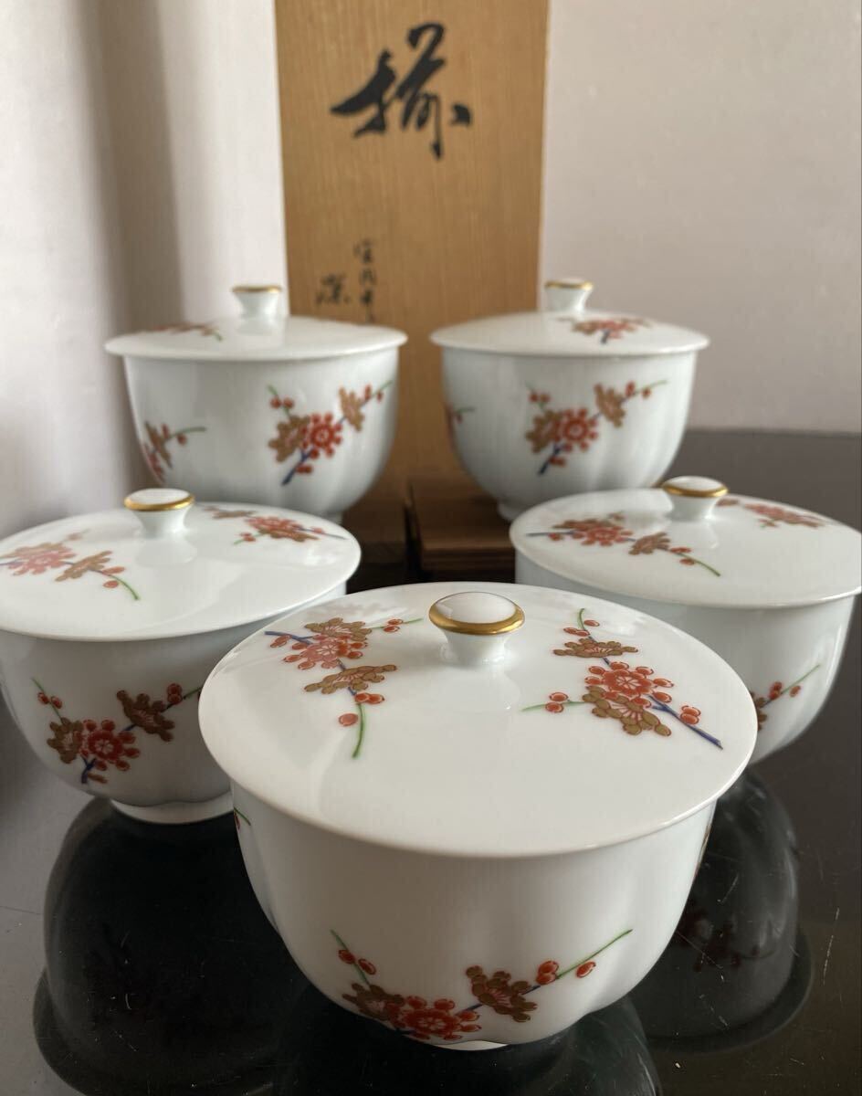 新品未使用品◆美術有田焼 宮内庁御用達 深川製磁 汲水揃 金彩梅紋 蓋付湯呑 5客セット 木箱付き拍卖