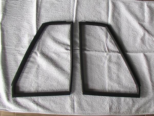 ハコスカ 4Dウェザーストリップゴム GC PGC L型 新品拍卖