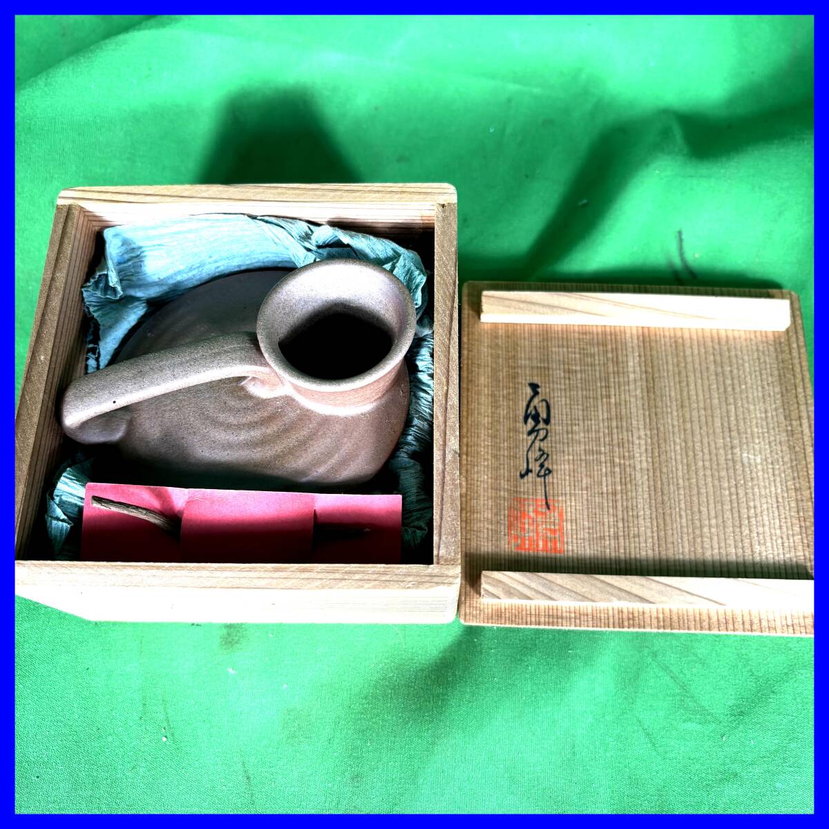平瓶 須恵器 土器 模型 お酒入れ 一輪挿し 土師器 木箱付き アンティーク 高級 新品未使用品 EL-250706038拍卖