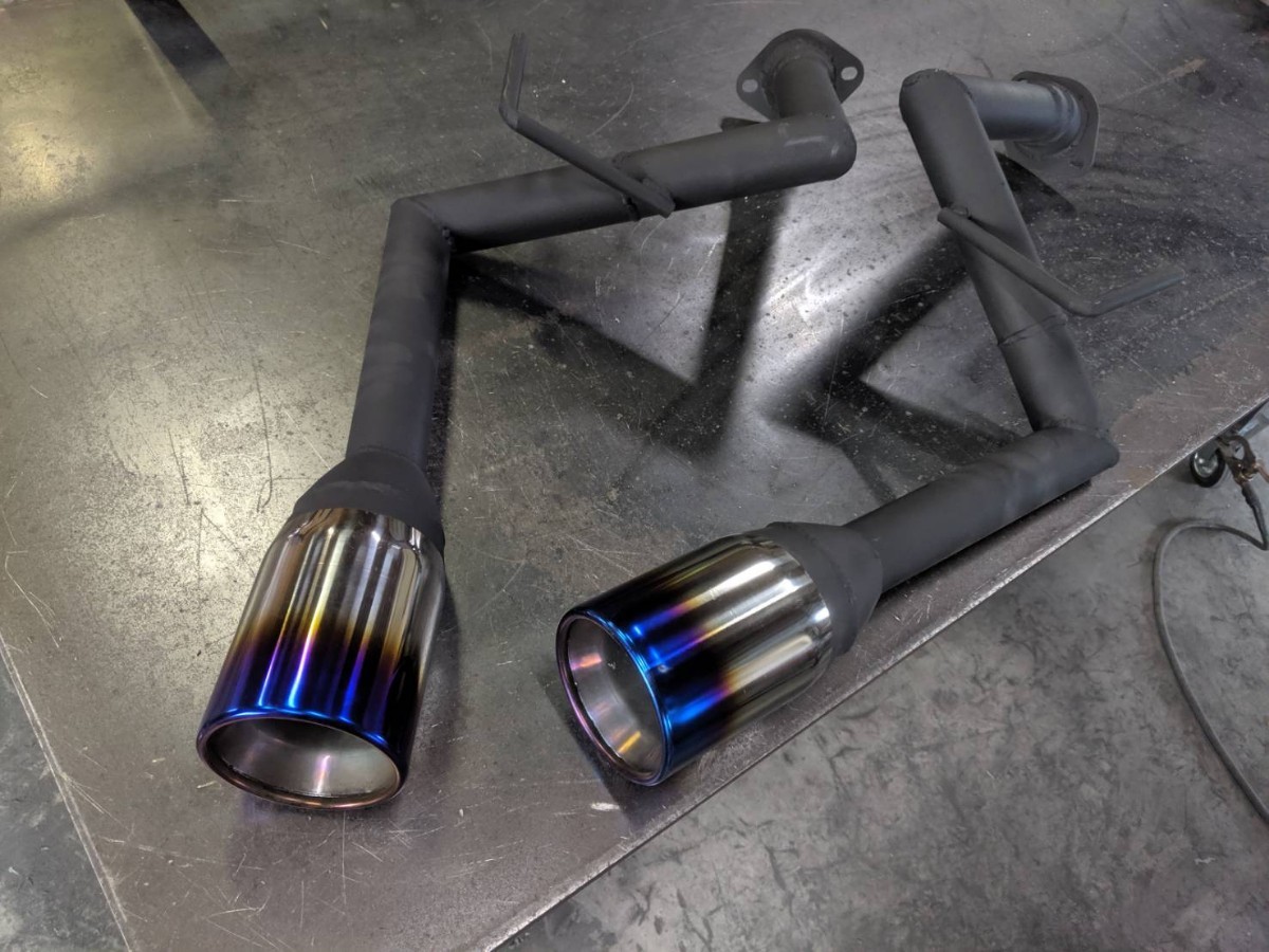 V37スカイライン!オリジナルストレートマフラー!リアピースチタンカラー!拍卖