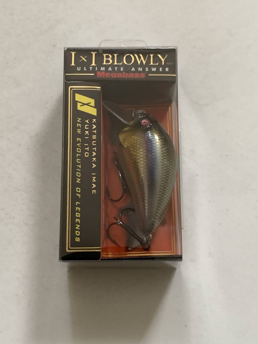 メガバス【IXI BLOWLY KASUMIITO】70929拍卖