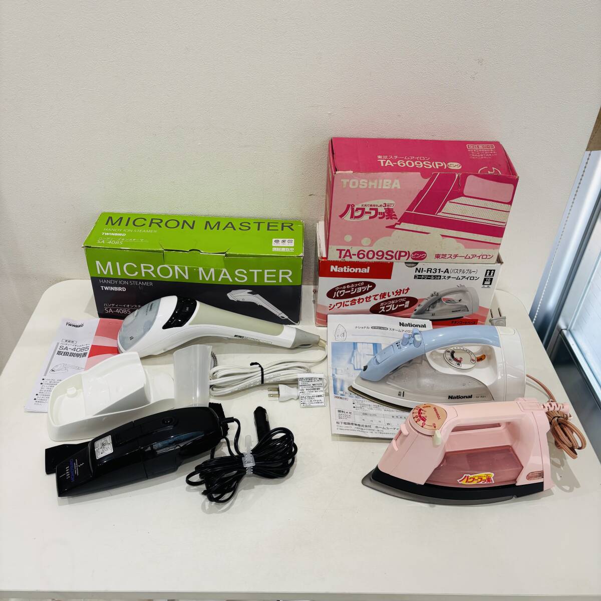 4点 まとめ TWINBIRD ハンディーイオンスチーマー SA-4085 東芝 TA-609S National NI-R31 スチームアイロン MOMOTARO カークリーナ NC2152M拍卖