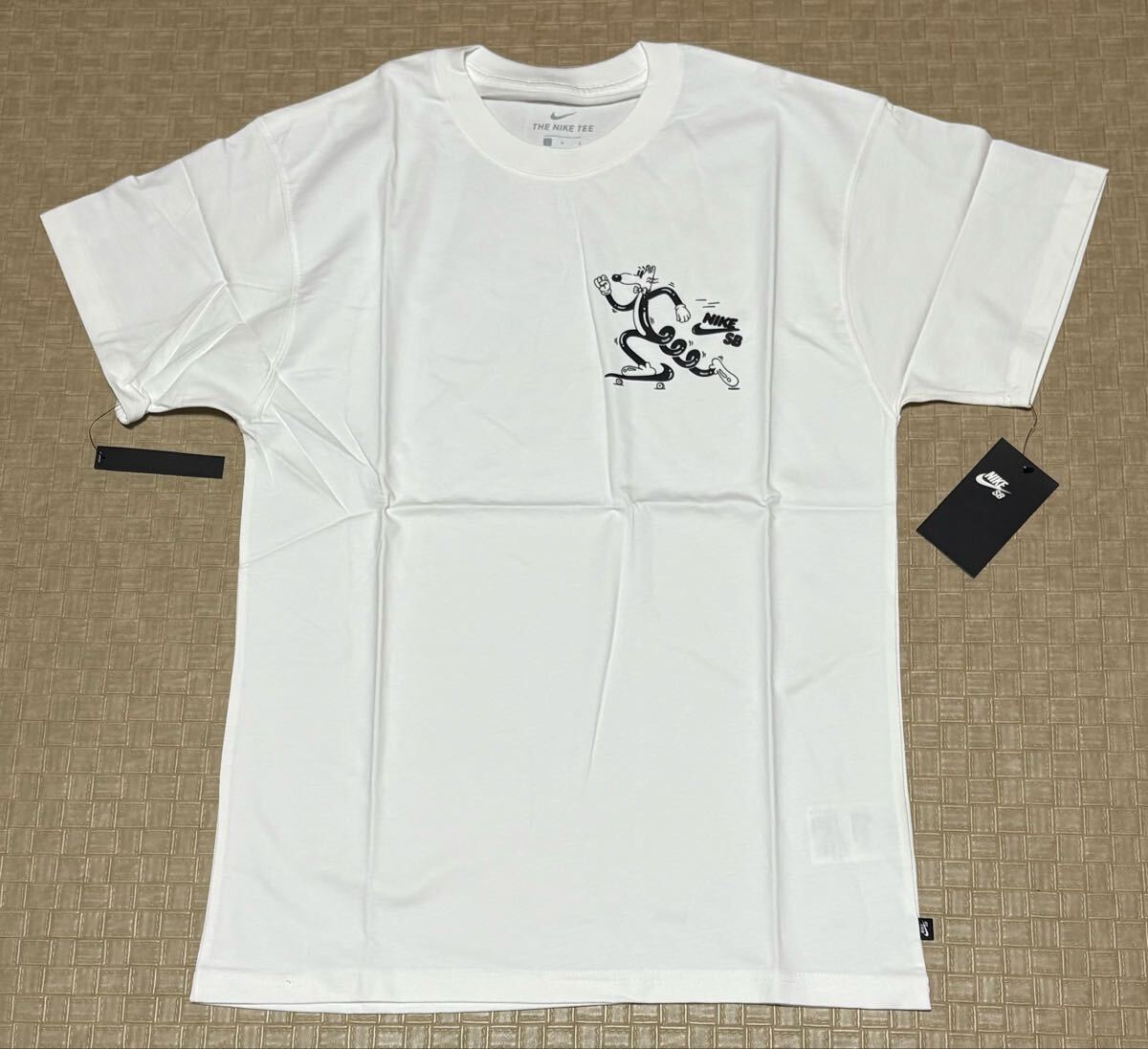 新品・L サイズ・NIKE SB・ナイキ エスビー・ヘリントン スケートボーディング 半袖 Tシャツ拍卖