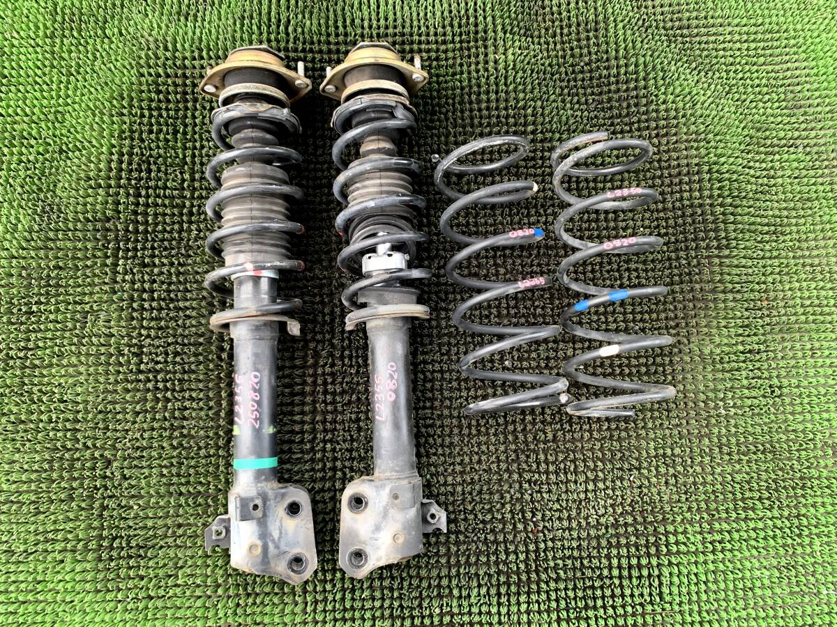 ●即決値段●漏れなし●250820 ダイハツ エッセ L235S サスペンション 左右 ストラット スプリング拍卖