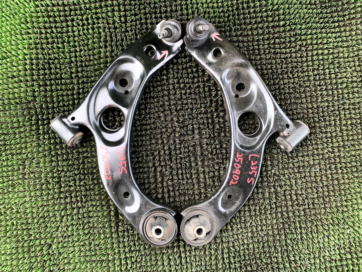 ●即決値段●ブーツ割れ●ダイハツ ミラ L250S ムーヴ L150S タント L350S ミラジーノ L650S エッセ L235S フロント ロアアーム 左右セット拍卖