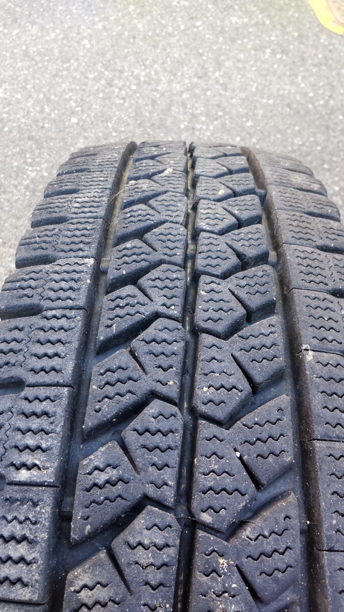 205/80R17.5 120/118L LT BRIDGESTONE BLIZZAK W979 17.5インチ タイヤ 1本 2021年拍卖