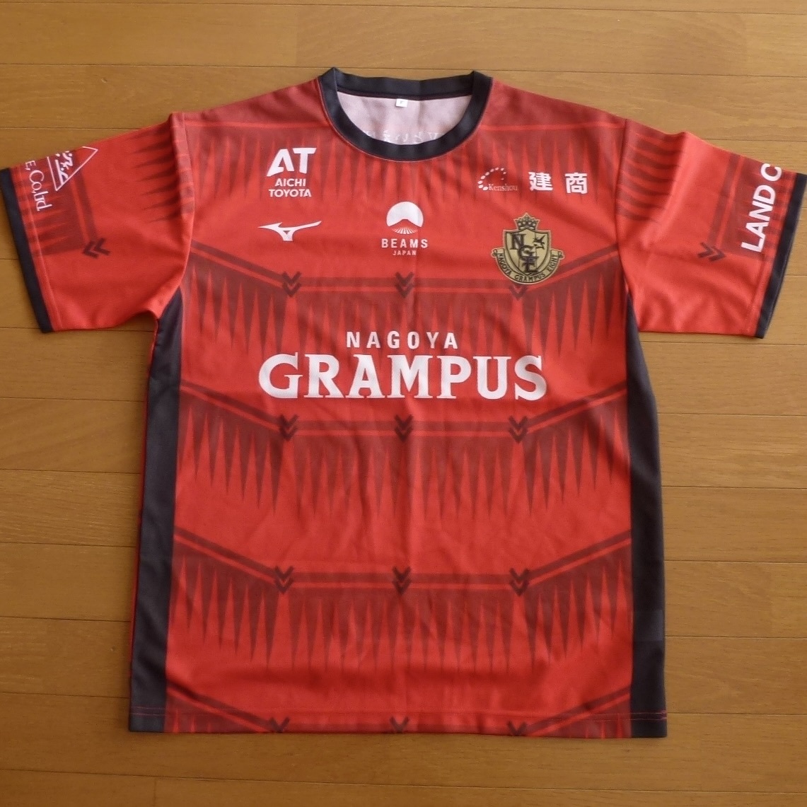 新品 2023 鯱の大祭典記念ユニフォーム 名古屋グランパス MIZUNO製 BEAMS ゲームシャツ スポンサー 即決あり!拍卖