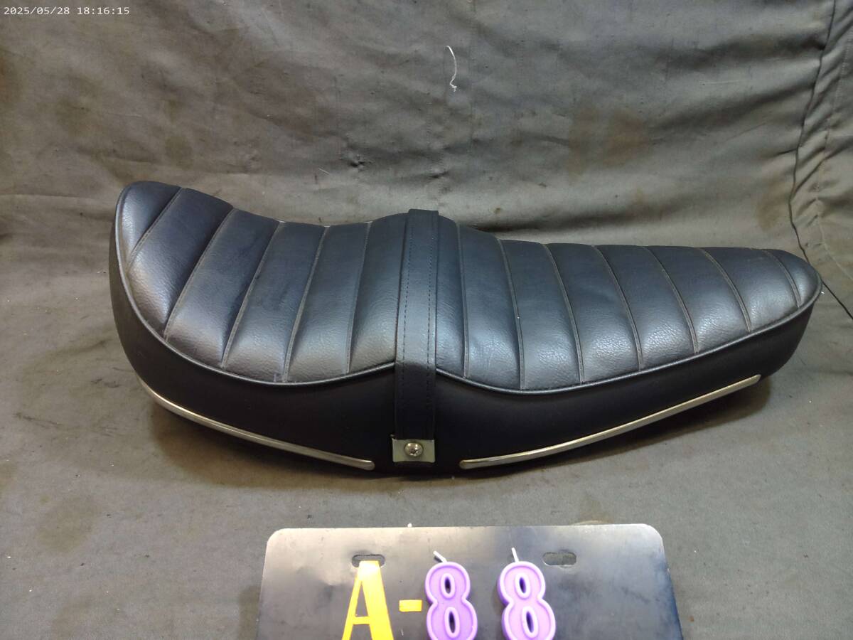 シャリー70 タックロール&あんこ抜き新品オリジナルの張り替え済みの未使用の展示品拍卖