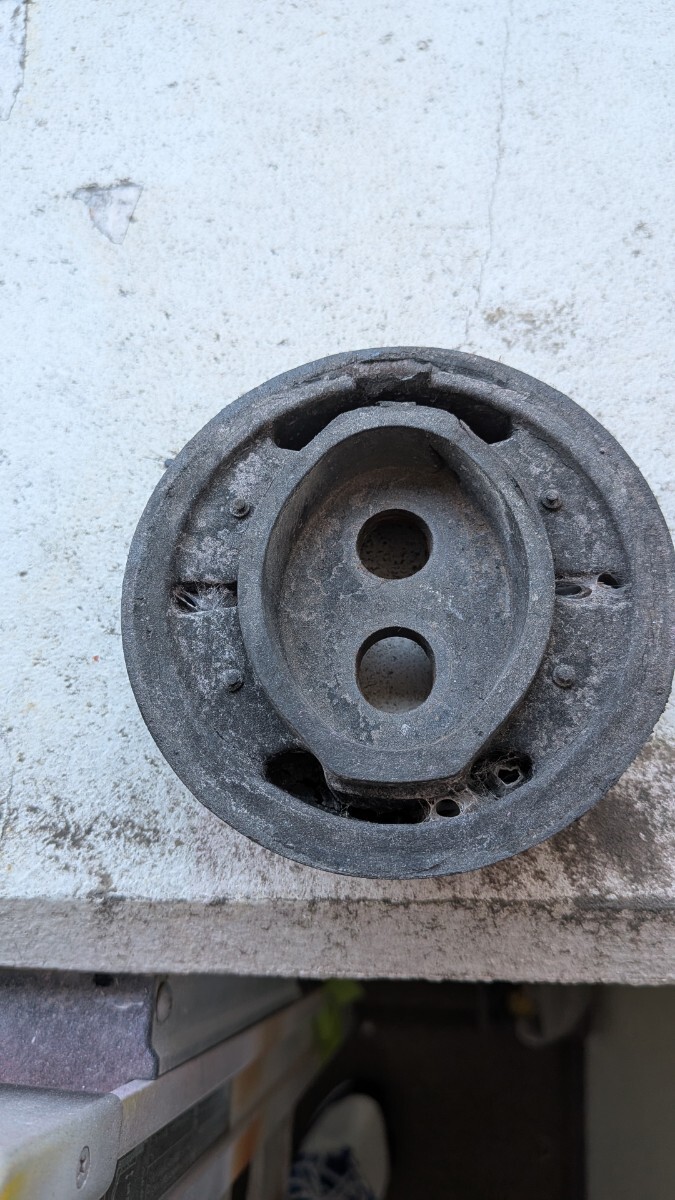 Toyota Genuine Parts for JZX100 Tourer V 1JZ-GTE 純正 ツアラーV用 リアメンバーデフブッシュ 片側 管理2拍卖