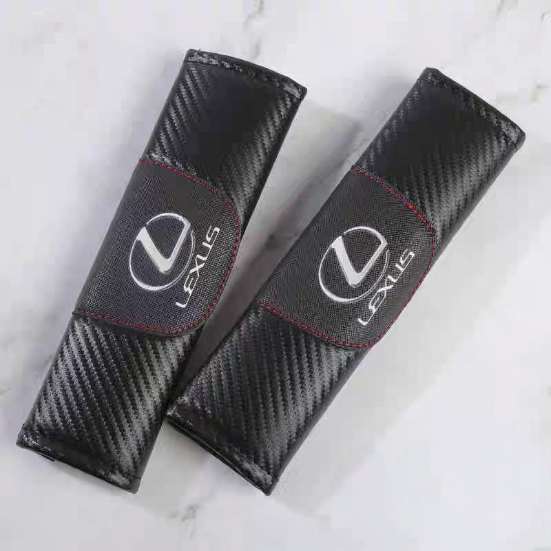 新作 レクサス シートベルトカバー 高質感のレザー素材と炭素繊維を シートベルトパッド拍卖