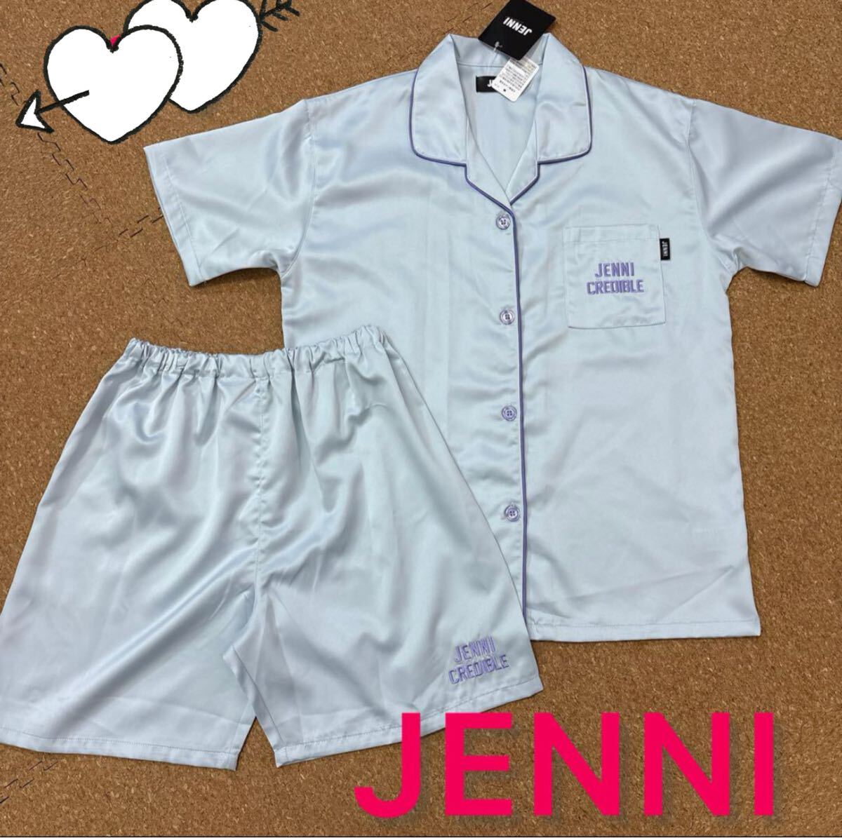 新品未使用タグ付き150サイズ 半袖パジャマ シャツパジャマ JENNI サックス拍卖