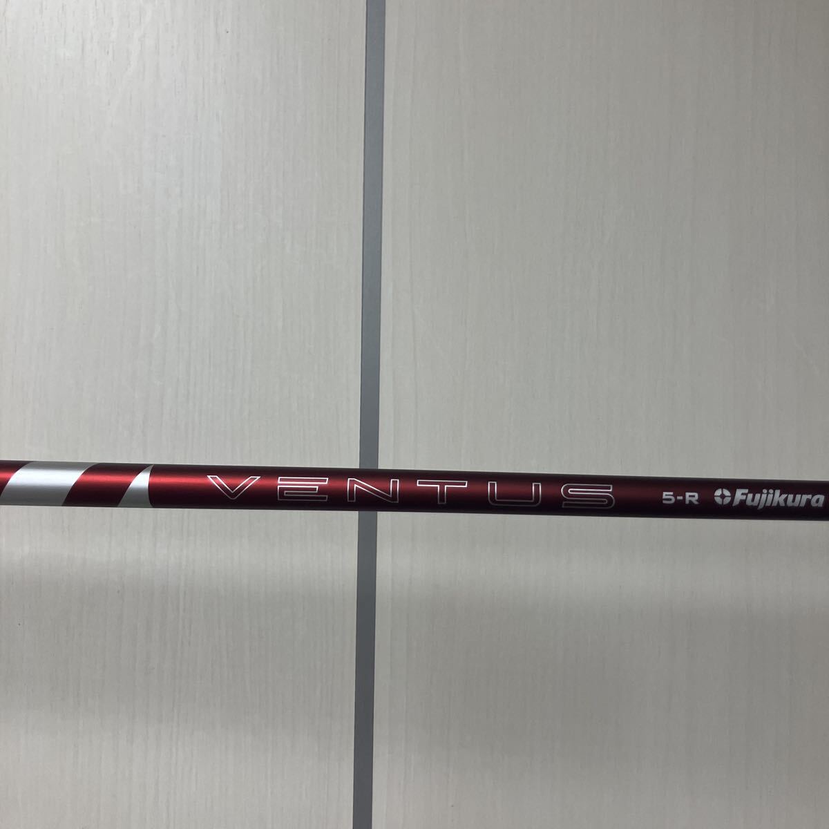 3ラウンド使用 長め組み上がり46インチ キャロウェイ スリーブ付 シャフト 24 ベンタス レッド 5 硬さR VENTUS VELOCORE+ RED 2024 拍卖