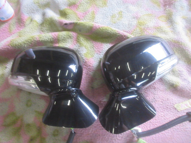 ★R7G9972 GRS182 クラウン 純正左右ドアミラーセット 黒色 修理やストック等に拍卖