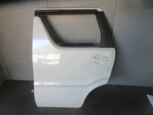 ★R7Y10 MH55S ワゴンR 純正左リアドア 綺麗め ZVRカラー 修理やストック等に拍卖