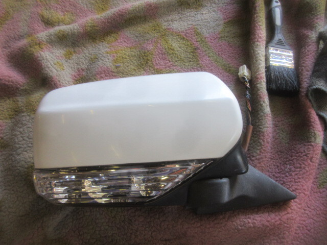 ★R7Y54 SG5 フォレスター 純正右ドアミラー ウインカー付き 51Eカラー 修理やストック等に拍卖