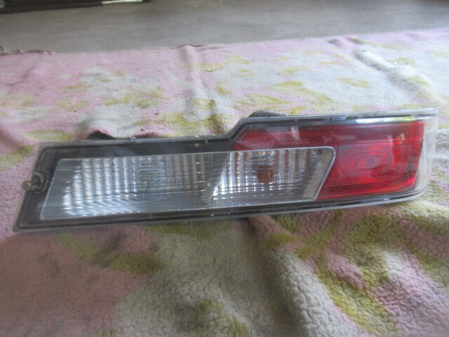 ★R7A9203 S331M ピクシス 純正右テール 点灯確認済 磨き済綺麗 コイト220-6906C ハイゼット 修理やストック等に拍卖