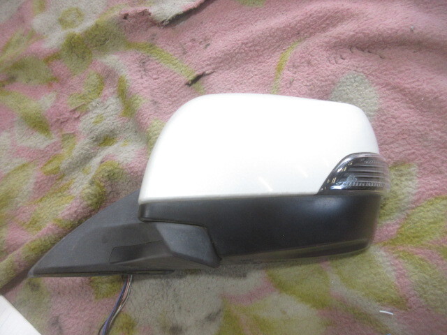 ★R7Y185 BR9 レガシィ 純正左ドアミラー 37Jカラー 綺麗 修理やストック等に拍卖