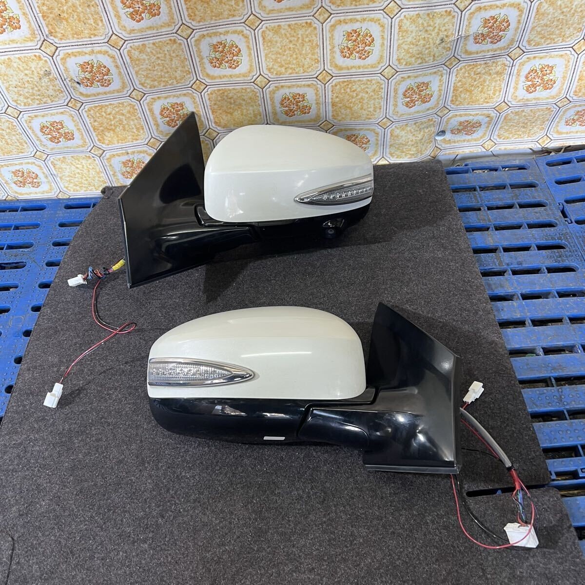 ムラーノ MURANO 【《TNZ51 Z51》】純正 右左セット ドアミラー サイドミラー 右ドアミラー 左ドアミラー 13P/7P 左側カメラ付き拍卖