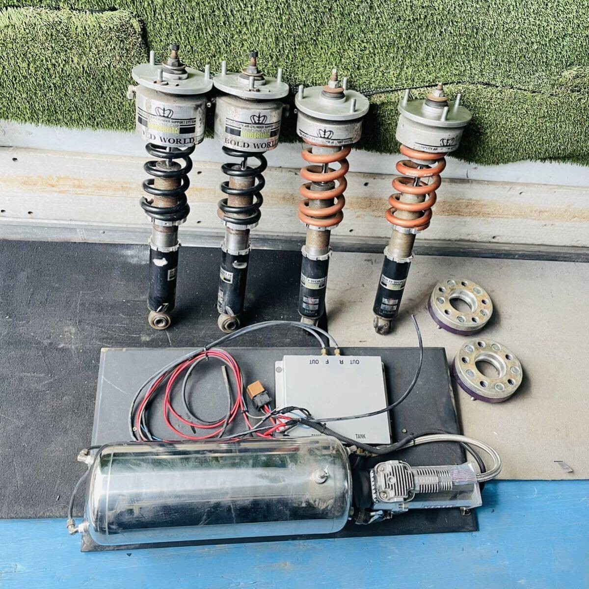 セルシオ【《UCF30 UCF31》】BOLD WORLD ボルドワールド セット エアサス サスペンション コンプレッサーユニット エアサスペンション拍卖