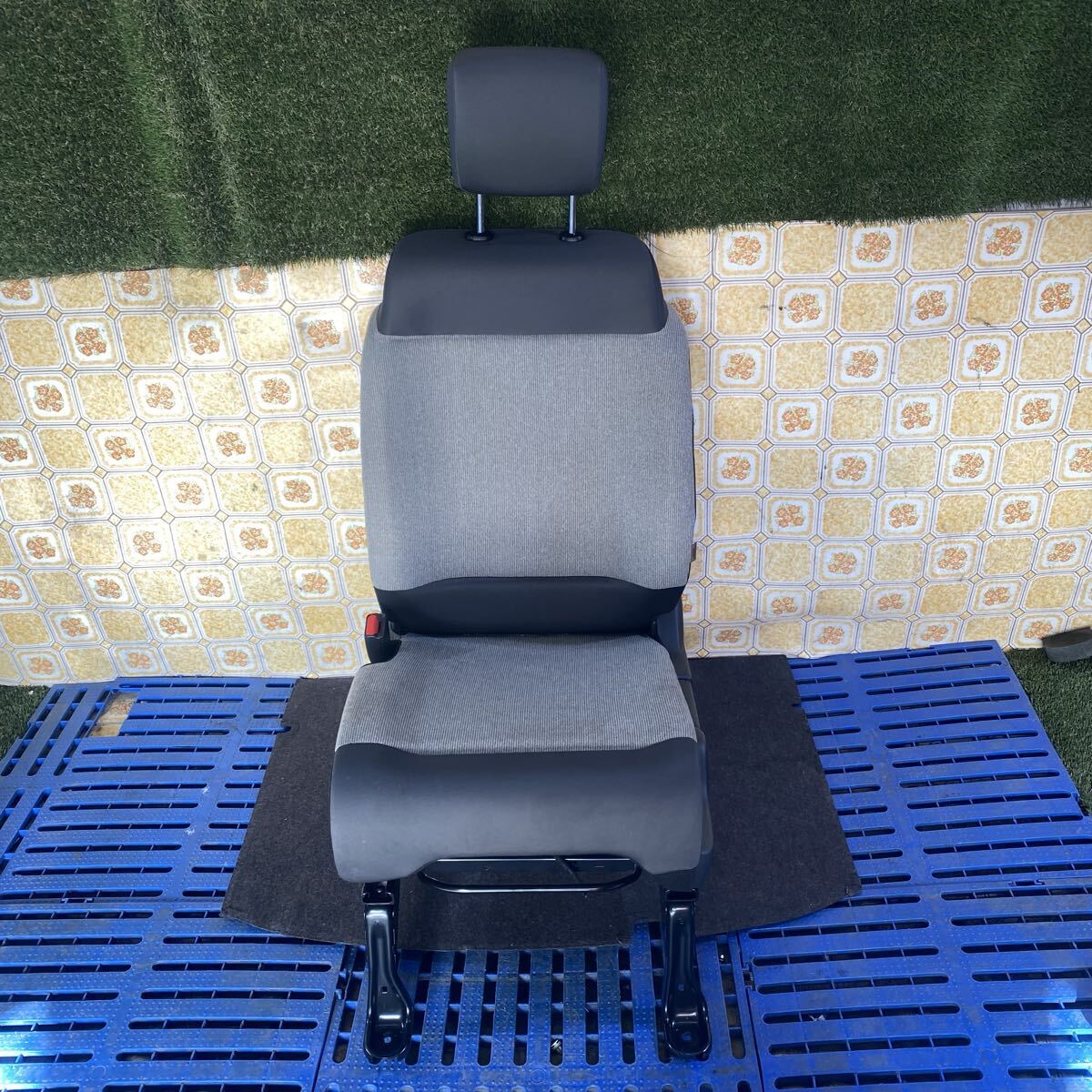 Nボックス エヌボックス N BOX 《JF5 JF6》左シート フロントシート  助手席 左 L 27-9-25拍卖