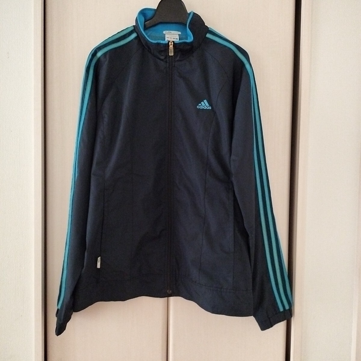 【OTサイズ(LL)】adidas アディダス CLIMAPROOF クライマプルーフ トレーニングウェア レディース ウィンドブレーカー ボトムスはおまけ拍卖