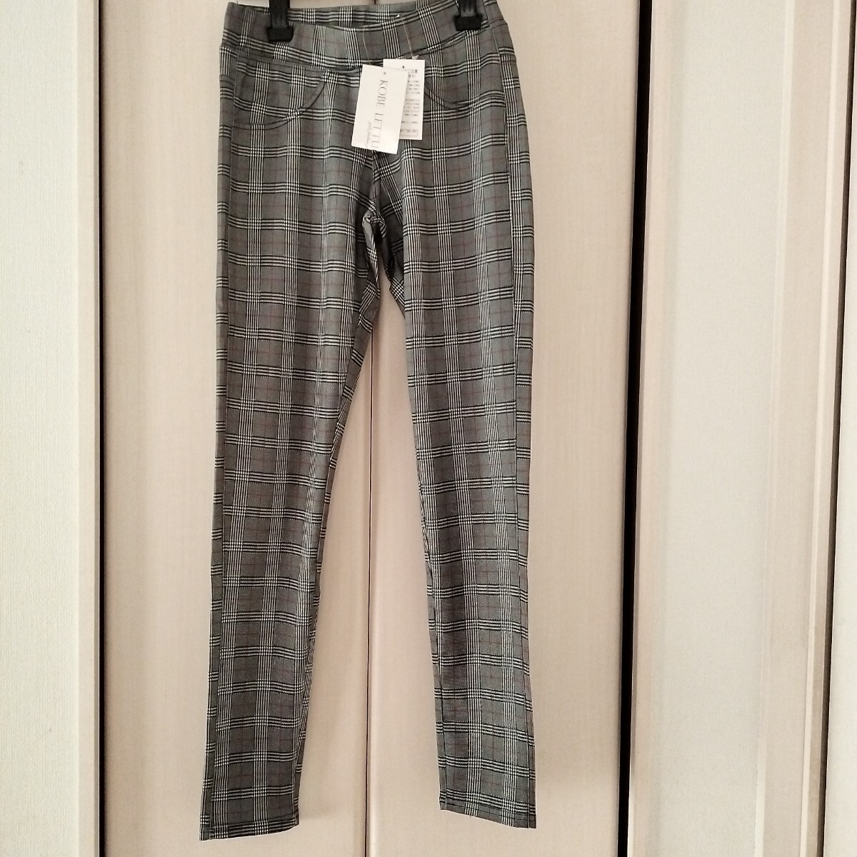 新品タグ付き【Mサイズ】KOBE LETTUCE 神戸レタス ストレッチ レギンス パンツ ストレッチパンツ レディース チェック H486 送料無料拍卖