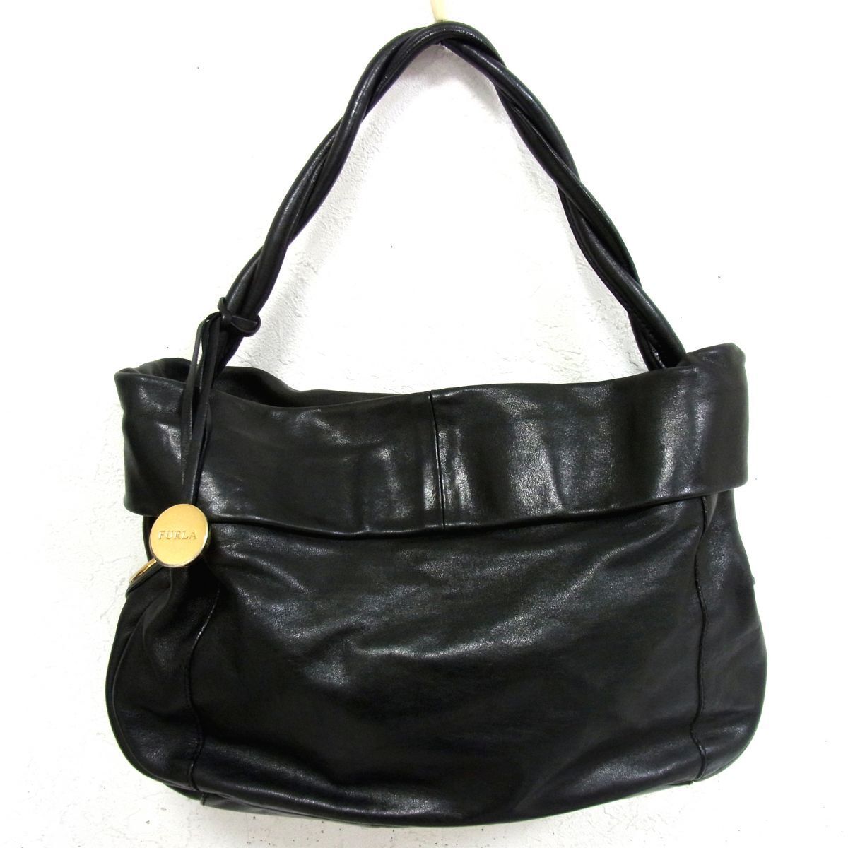 $ 美品 $ 通勤 通学 レア■ FURLA ■ フルラ ■ ロゴ チャーム付き 本革 レザー製・ショルダー トートバッグ ■ 黒 ブラック系 ■ 送料無料拍卖