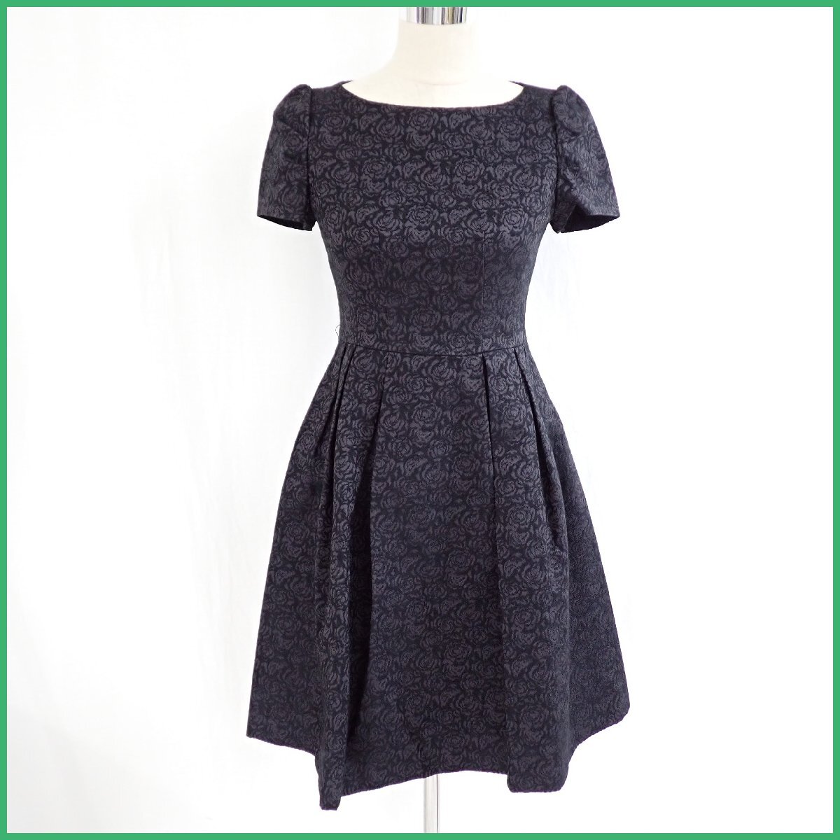 ★未使用 ef-de/エフデ 花柄 ジャガード 半袖ワンピース 9/M相当/膝丈/ブラック×グレー系/総柄/タックフレア/日本製/タグ付き&2161100002拍卖
