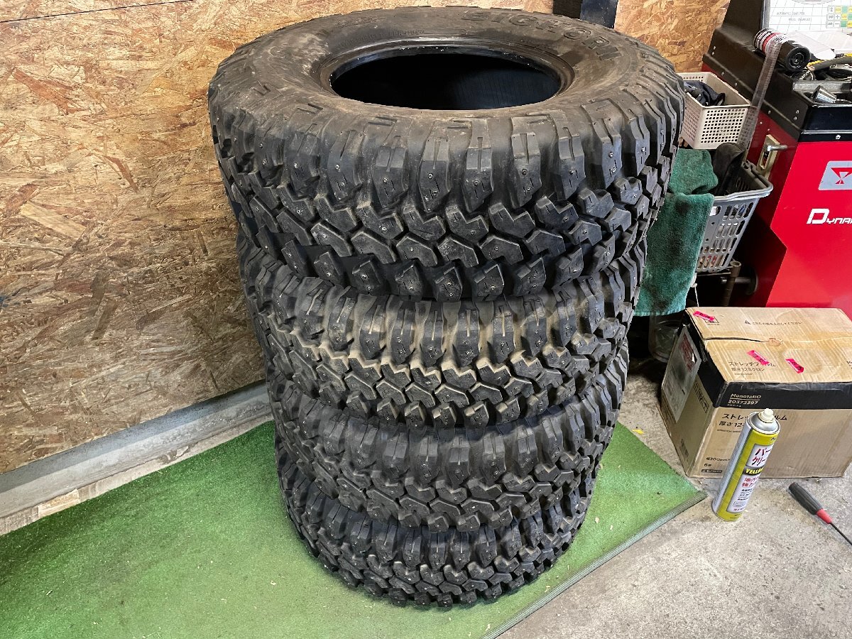 31×10.50R15 LT 6PR MAXXIS BIGHORN ホワイトレター バリ山 スパイク スタッドレスタイヤ 4本セット K13拍卖