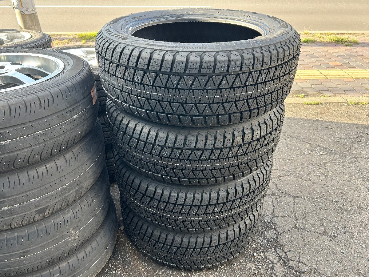 新品 未使用 225/55R18 BRIDGESTONE BLIZZAK DM-V3 2025年製 イボ付き バリ山 スタッドレスタイヤ 4本セット K1拍卖