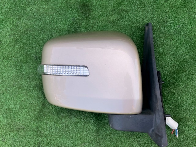 MK21S パレットSW 右側/運転席側 ドアミラー ZDK 参考84701-82K40 拍卖