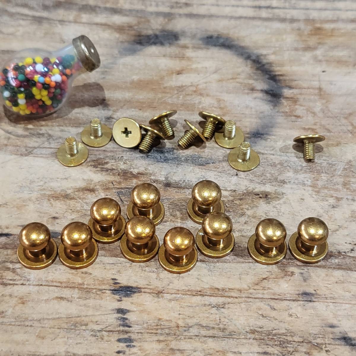 レザークラフト ネジ式 ギボシ 頭直径7mm 10個セット拍卖