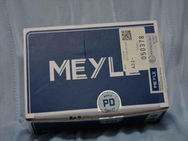 アウデイ・VW 新品 低ダストフロントブレーキパッド センサー付き A3・ゴルフ7 その他 MEYLE製拍卖