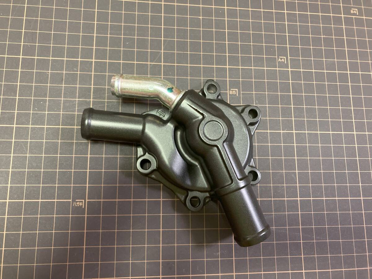 新品 19220-MGZ-J00 ホンダ純正 ウォーターポンプカバー CBR400R 20250922拍卖