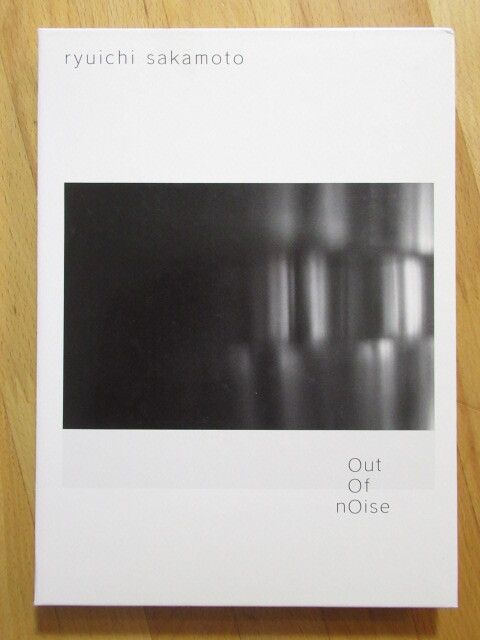 坂本龍一 out of noise 初回限定盤【フルアートワーク盤CD】送料無料~拍卖