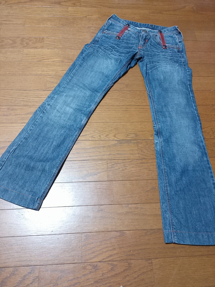 イタリア製 CJ クッキージョンソン デニムパンツ 激ひげ ハチノス レディース W25 インディゴ USED加工拍卖