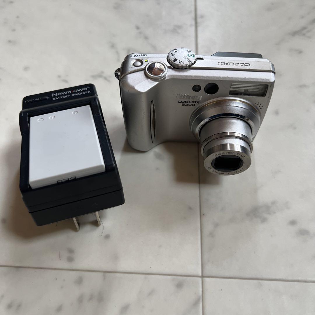 ●小物●デジタルカメラ coolpix 5200 Nikon拍卖