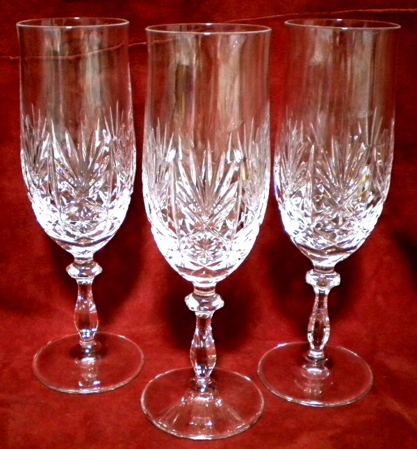 売切 HOYA クリスタル カット ジュース フルートグラス 3客 容量210cc 纏購入特典有 寸法φ上54/中10/下64×H190mm 重量210g 口元厚1.6mm拍卖