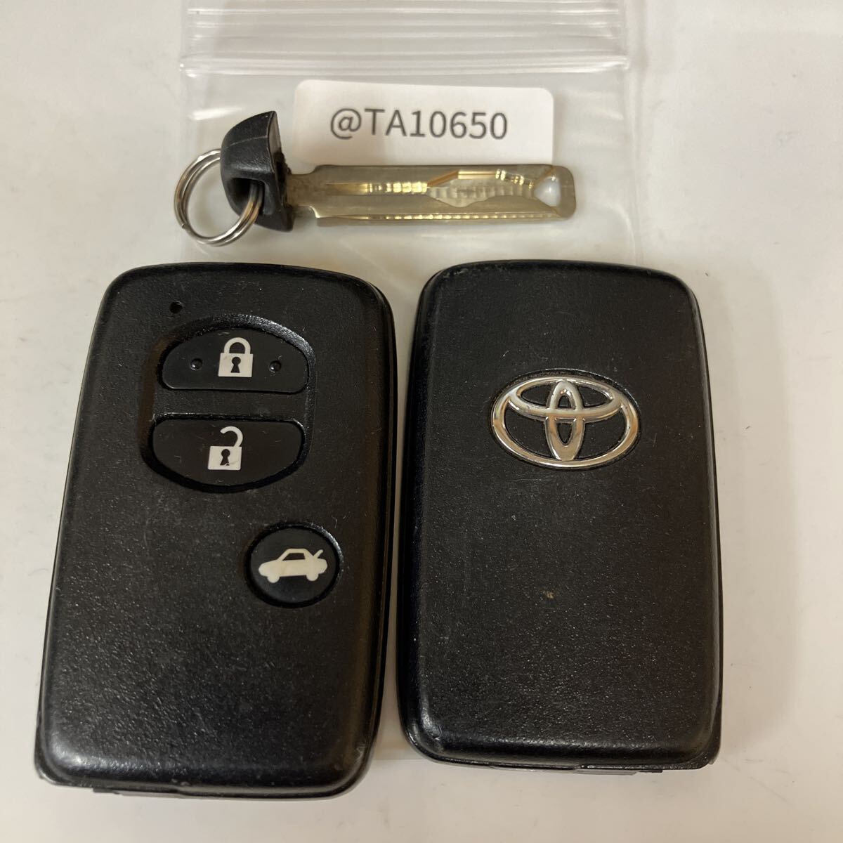@TA10650 トヨタ 純正 スマートキー 271451-5300 001YUA 1041 マークX 86 アクシオ SAI スバル BRZ インプレッサ フォレスター 3ボタン拍卖