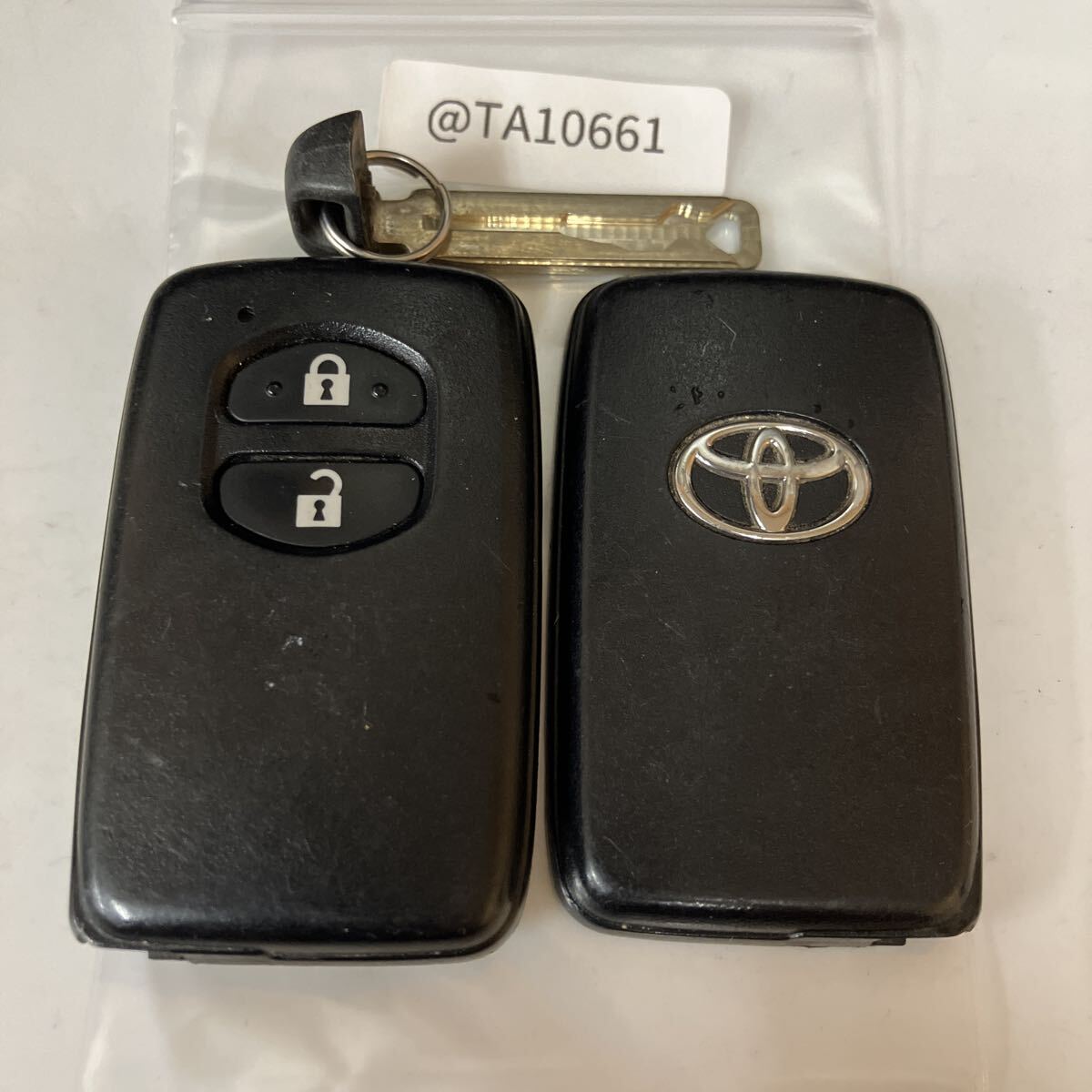 @TA10661 トヨタ 純正 キーレス リモコン 2ボタン 基盤271451-5300プリウス 30 アクア NCP10 ヴィッツ KSP130 アルファ フィールダー等拍卖