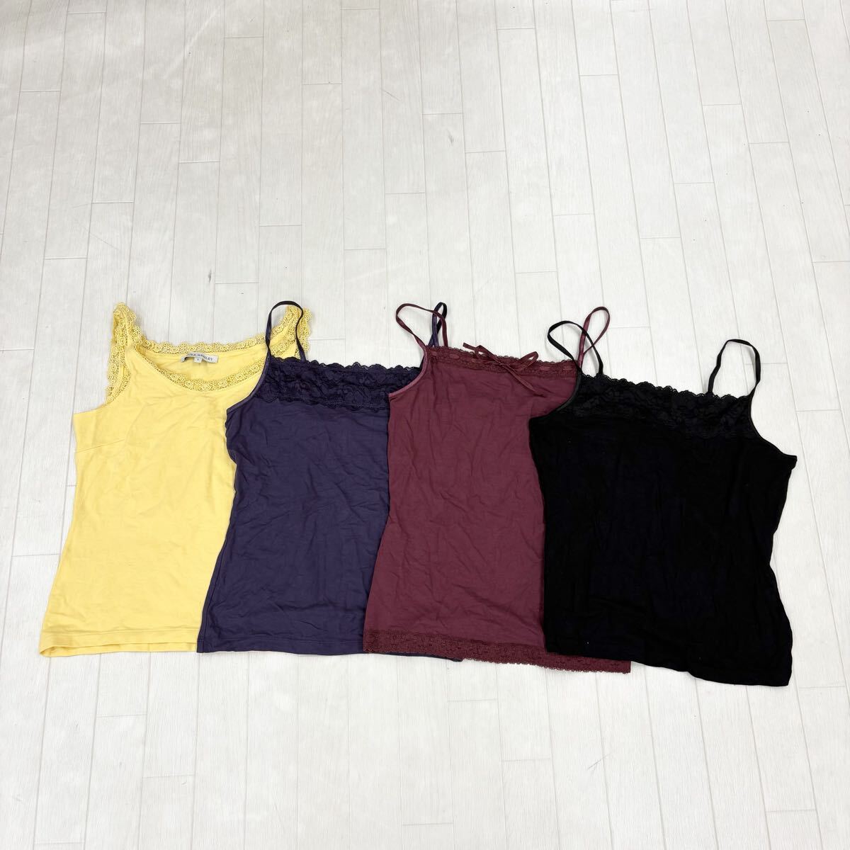 1805〓 ② 4点セット LAURA ASHLEY ローラアシュレイ タンクトップ キャミソール レディース サイズS トップス ノースリーブ レース 刺繍拍卖