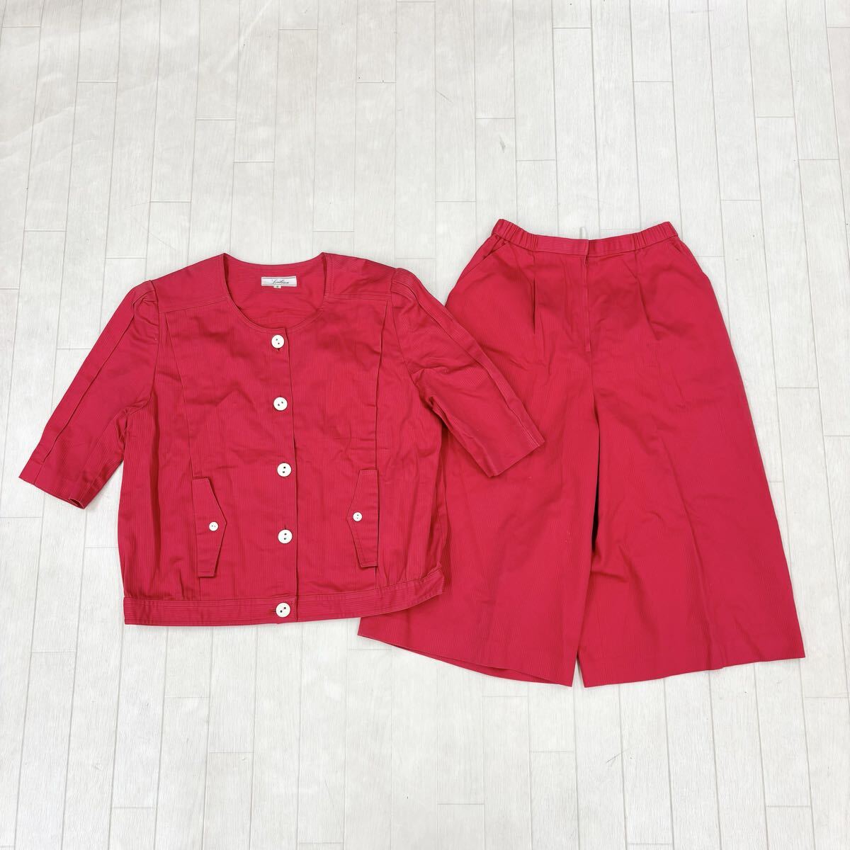 1805〓 セットアップ Leilian レリアン 半袖ジャケット ハーフパンツ レディース サイズ9 レッド ストライプ ノーカラー 膝下丈拍卖