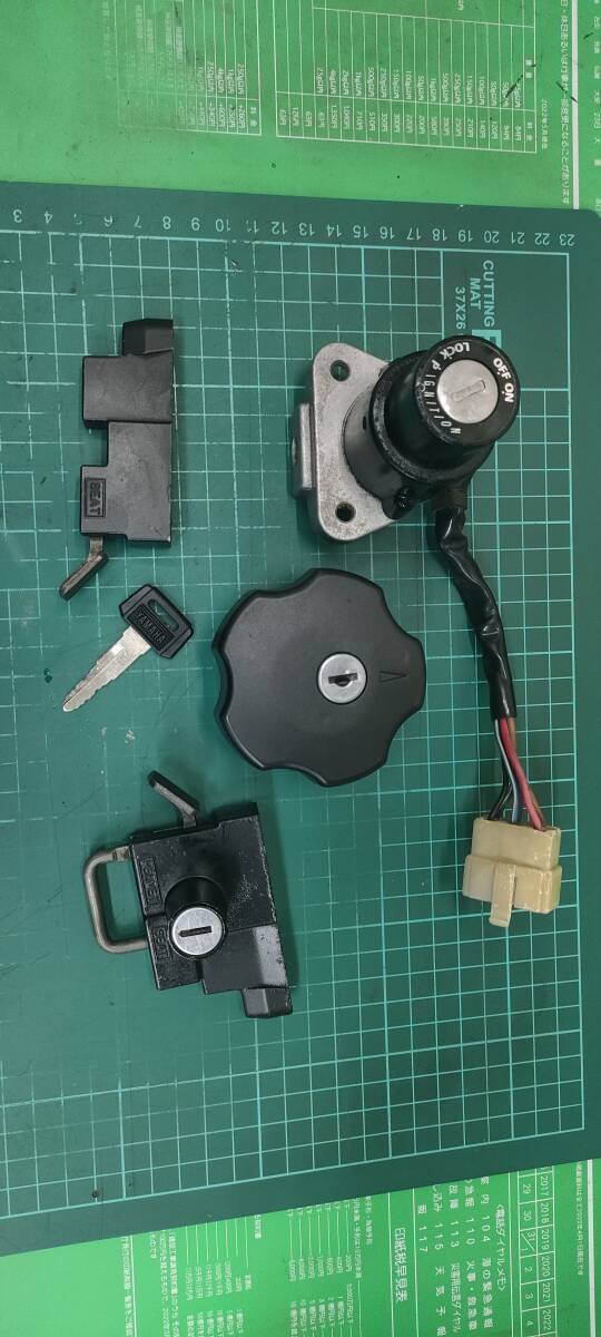 RZ250 350 4L3 4U0キーセット拍卖