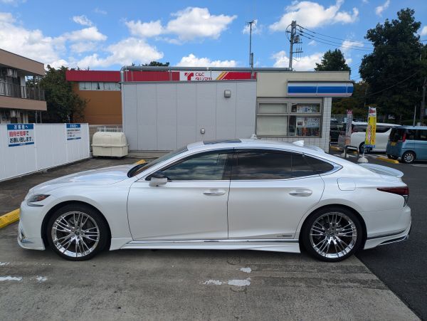 塗装後未使用 085 LEXUS LS 50 55 LS500 LS500h 純正 オプション TRD サイドスカート サイド スポイラー GVF50 VXFA50 GVF55 VXFA55 左 右拍卖