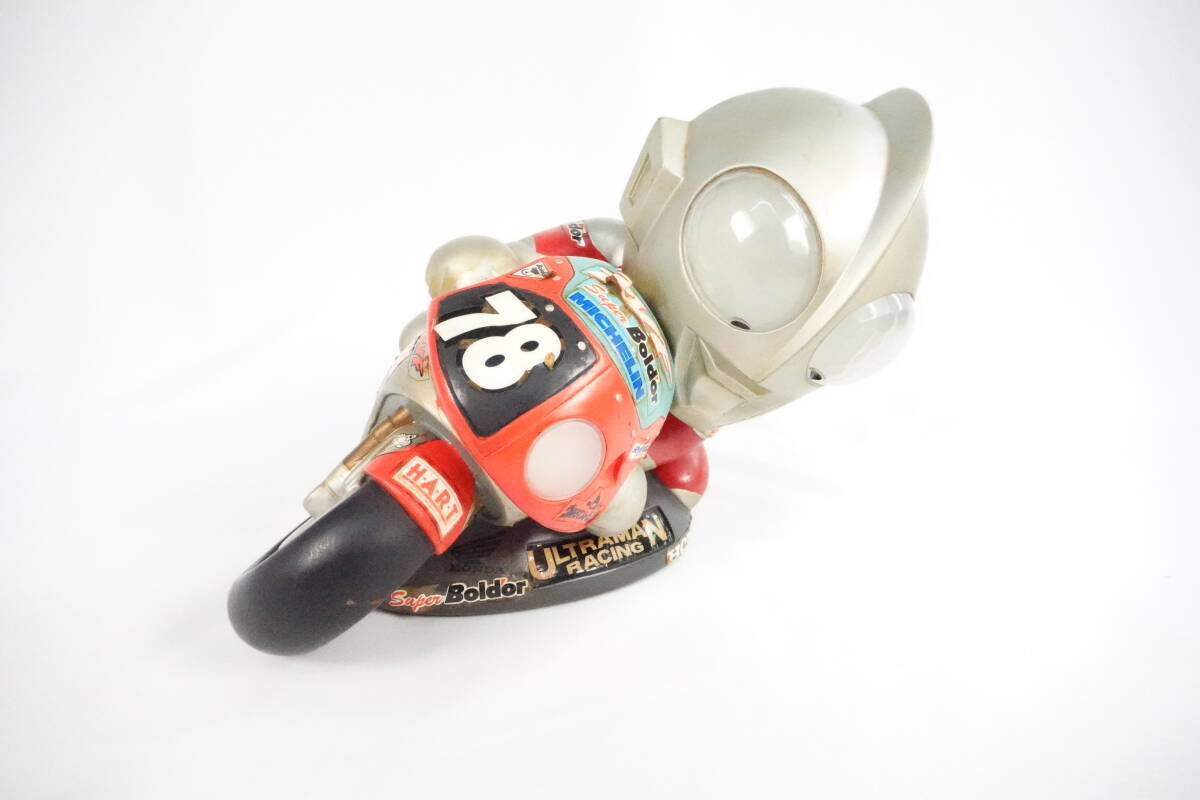 ウルトラマン 貯金箱 レーシング 置き物 小物 インテリア レトロ バイク拍卖
