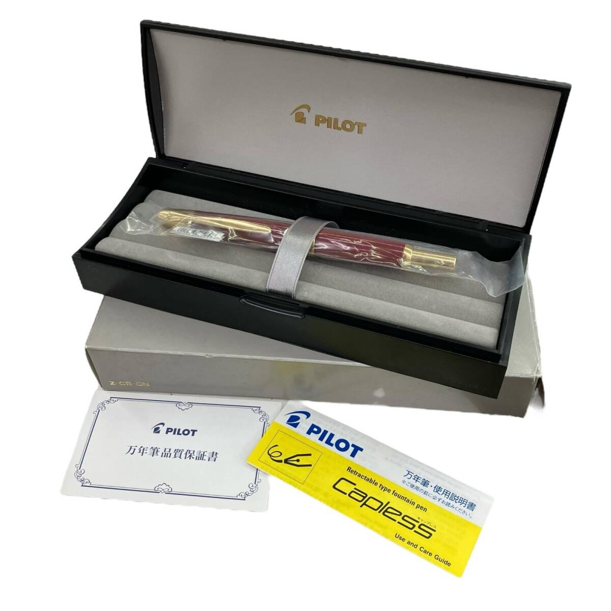 683000 新品未使用 PILOT パイロット 万年筆 FC-15SR-DR ディープレッド キャップレス拍卖