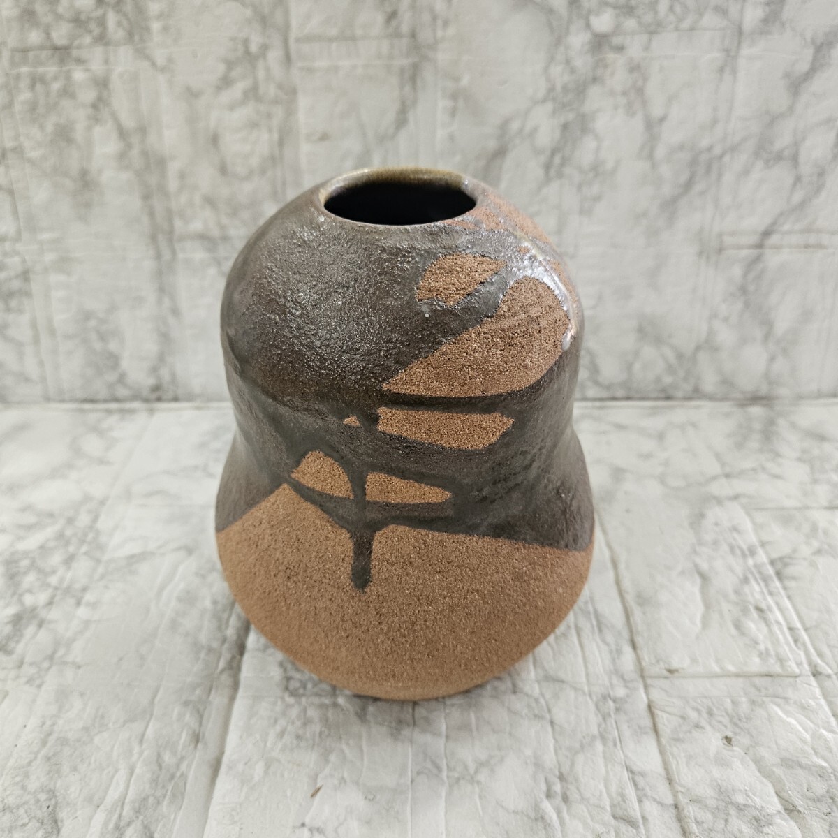 【美品】 花瓶 花器 一輪挿し 陶器 壺 瓢箪型 コレクション インテリア拍卖