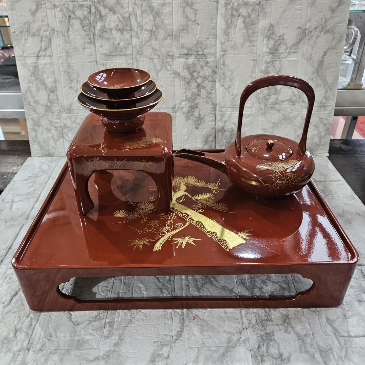 【美品】 屠蘇器 漆器 お屠蘇セット 盃 酒器 お正月 和食器 金彩 コレクション拍卖