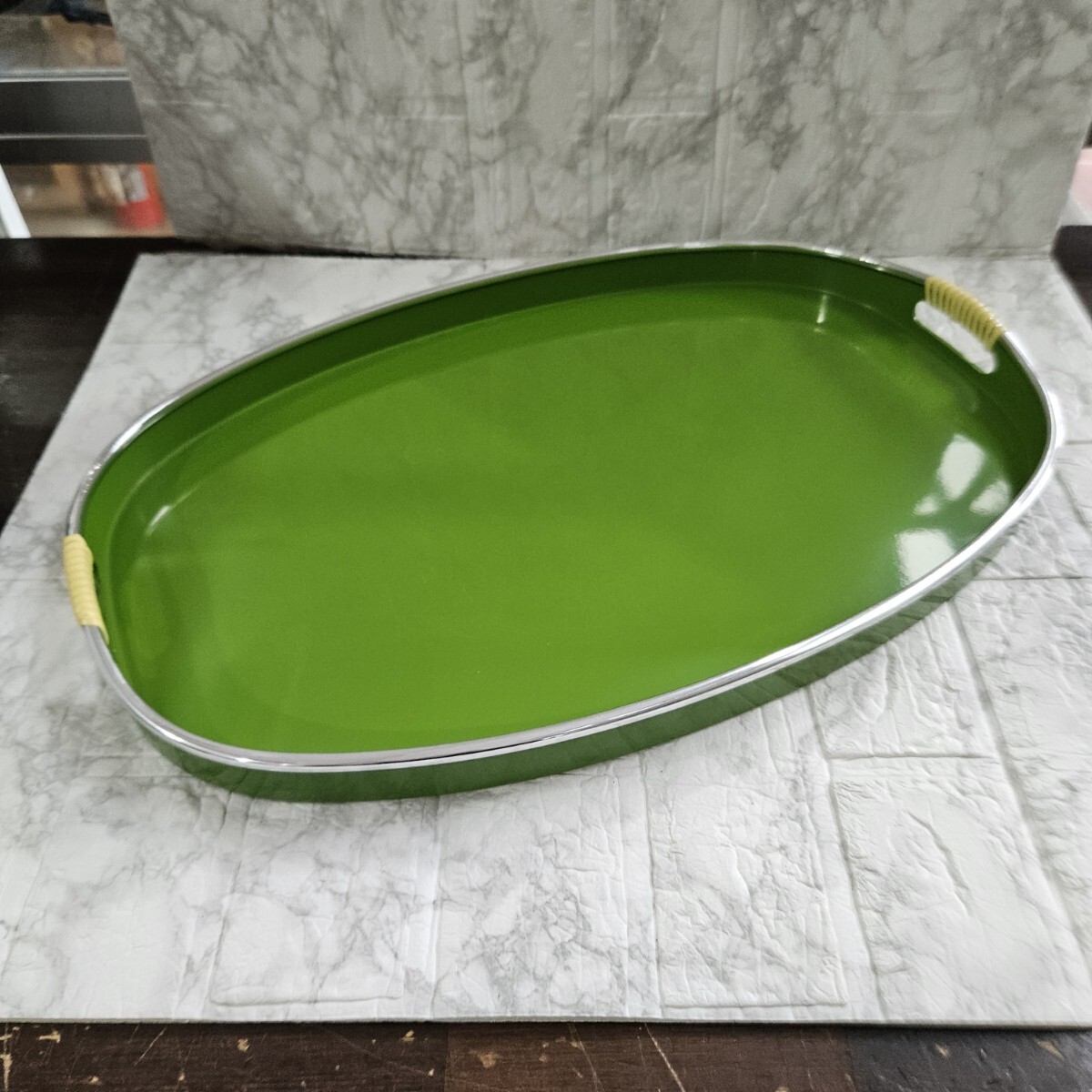 【美品】お盆 グリーン 昭和レトロ コレクション拍卖